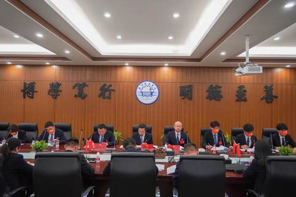 说明: 图片