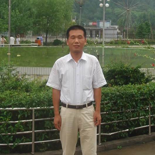 大学怎么当部长 1751F6DB9AD5CD4268950DD01C6_DA5D8688_AC9D.jpg