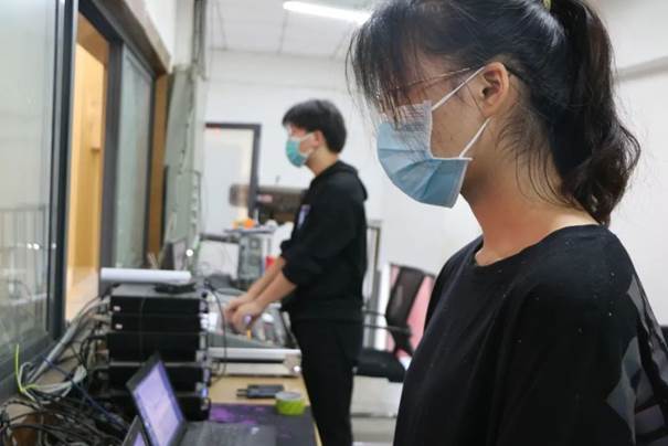 说明: https://inews.gtimg.com/newsapp_bt/0/15280481214/1000