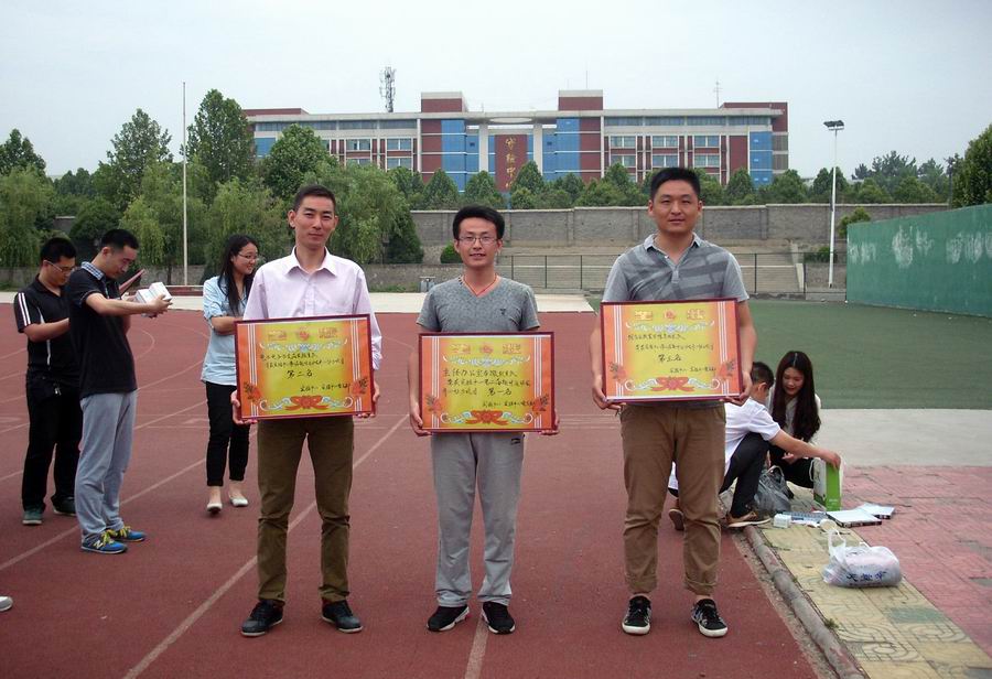 调整大小 SL374159.JPG 调整大小 SL374159.JPG