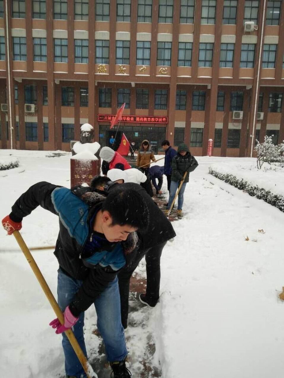 QQ图片20151124175157.jpg QQ图片20151124175157.jpg