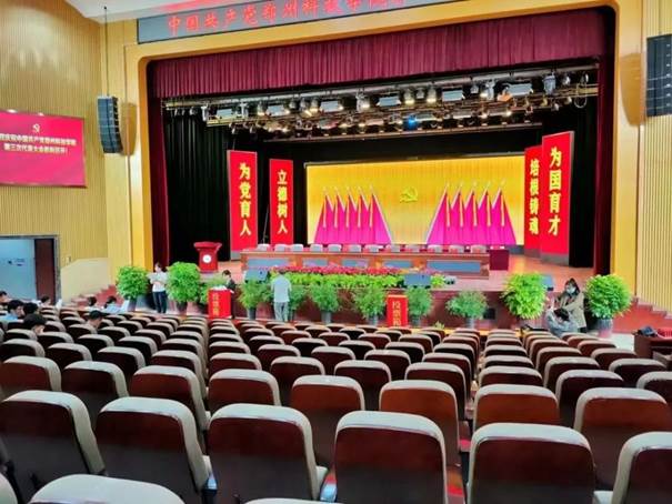 说明: https://inews.gtimg.com/newsapp_bt/0/15280478328/1000