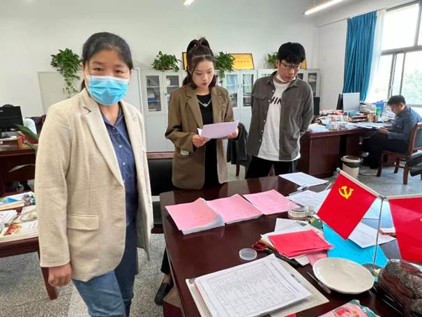 说明: https://inews.gtimg.com/newsapp_bt/0/15280479796/1000