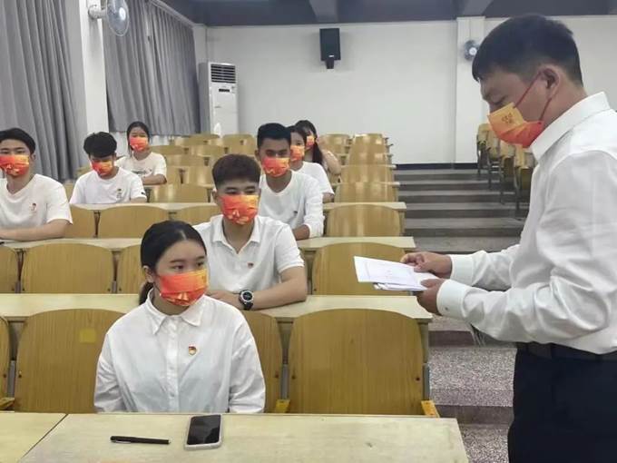 说明: 图片