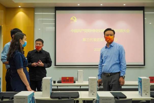 说明: https://inews.gtimg.com/newsapp_bt/0/15280477382/1000