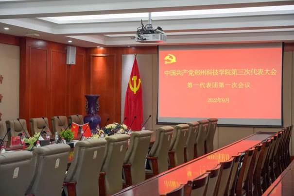 说明: https://inews.gtimg.com/newsapp_bt/0/15280478583/1000