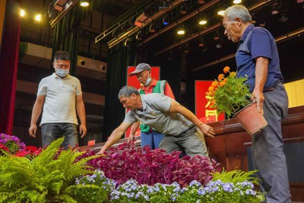 说明: https://inews.gtimg.com/newsapp_bt/0/15280480299/1000