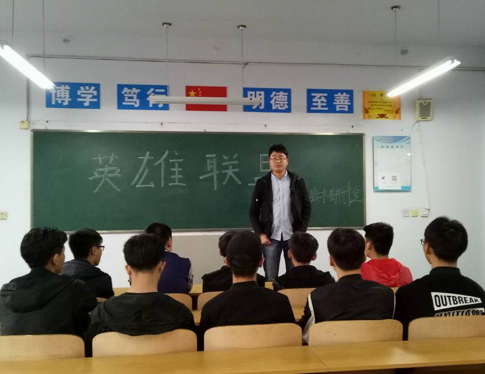 ������С F1C94E6E58A171F3D702A460392D4F4C.jpg ������С F1C94E6E58A171F3D702A460392D4F4C.jpg