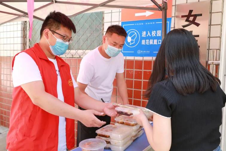 说明: https://mmbiz.qpic.cn/mmbiz_jpg/9MP1KQ8vr2lYMMMFicb17893Qa6ibqKrrn0QAx7cxAE3HvnWmA7ibz0JkrHJFQicQ9ghnzuWBmunKibK0Cy69XmJuJQ/640?wx_fmt=jpeg&wxfrom=5&wx_lazy=1&wx_co=1