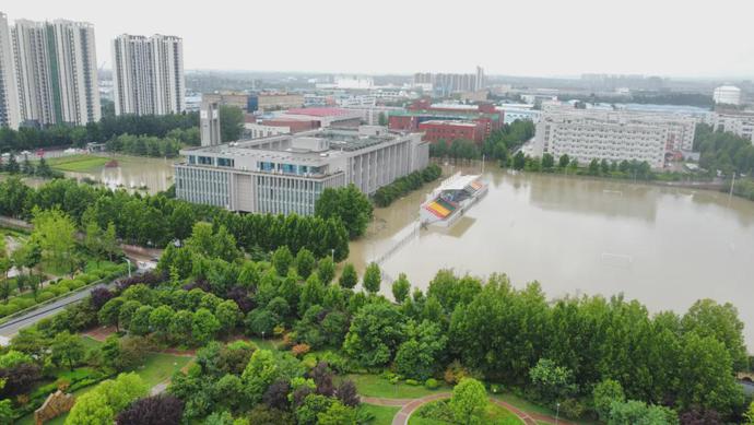 说明: https://nimg.ws.126.net/?url=http%3A%2F%2Fdingyue.ws.126.net%2F2021%2F0723%2F47a9b293j00qwp90o002xc000u000gwm.jpg&thumbnail=690x2147483647&quality=75&type=jpg