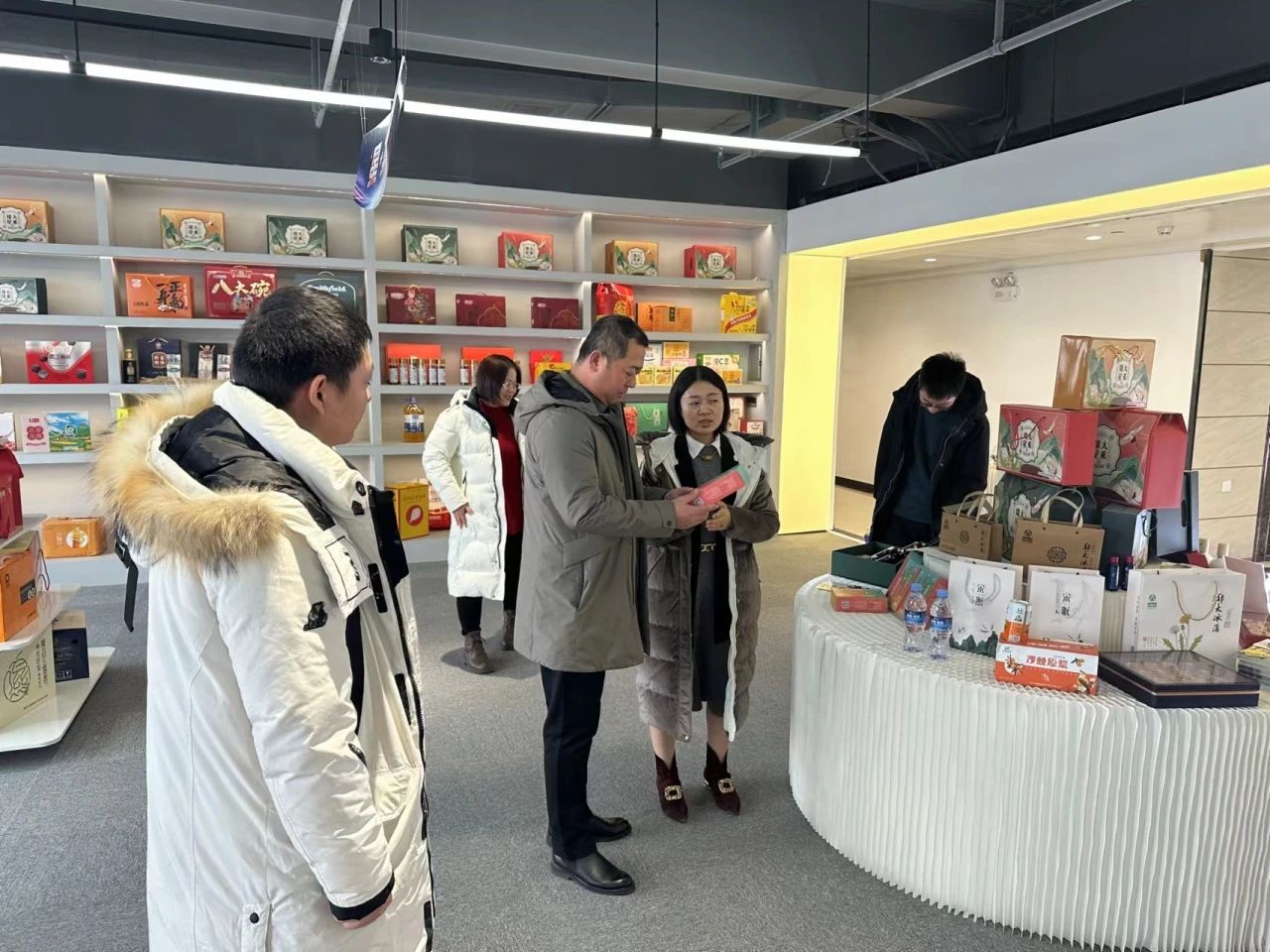 微信图片_20240102090628.jpg 微信图片_20240102090628.jpg
