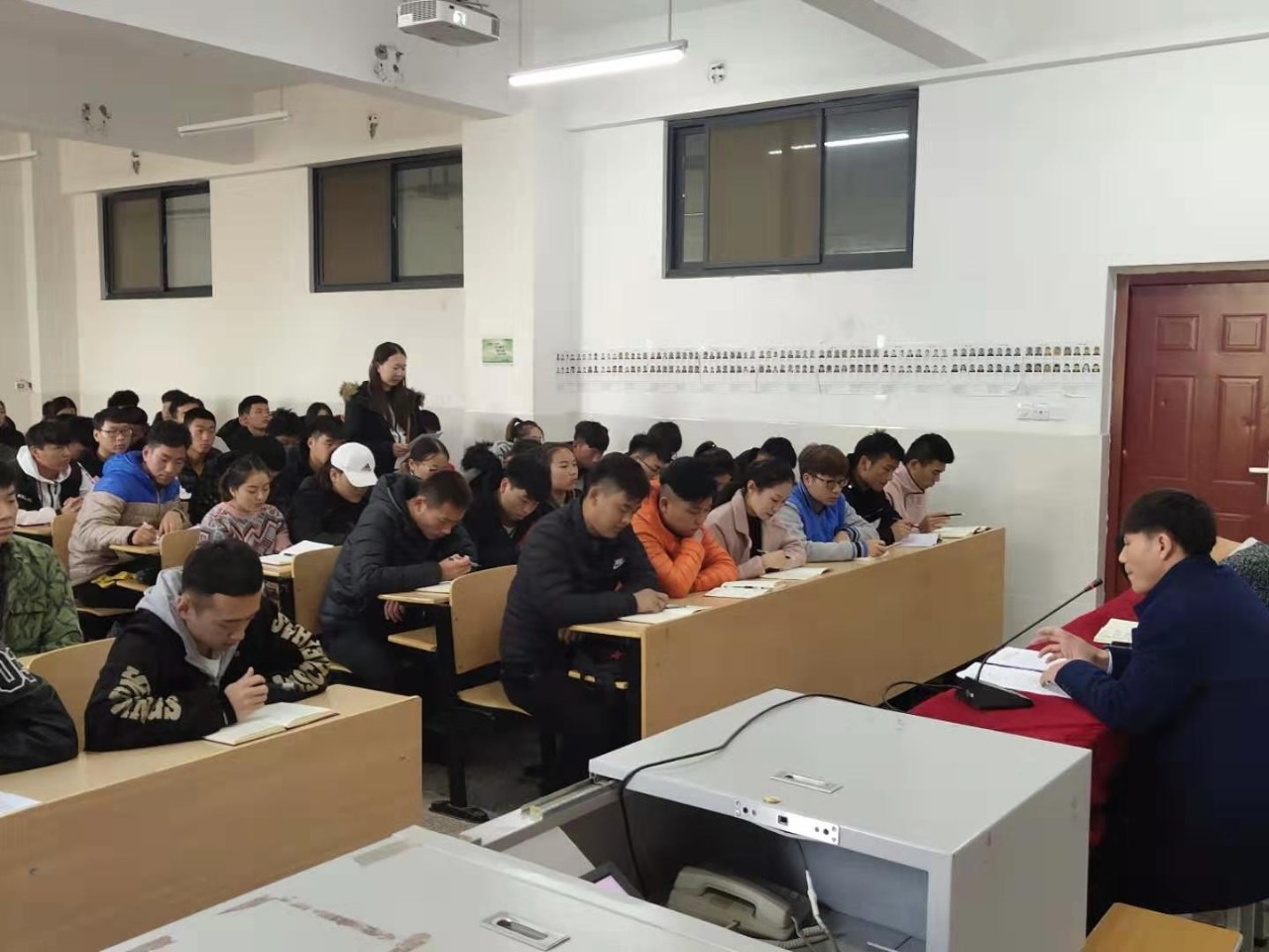 微信图片_20191120000826.jpg 微信图片_20191120000826.jpg