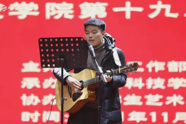 说明: https://nimg.ws.126.net/?url=http%3A%2F%2Fdingyue.ws.126.net%2F2021%2F1203%2F8667249dj00r3irrk001yc000u000k0m.jpg&thumbnail=690x10000&quality=75&type=jpg