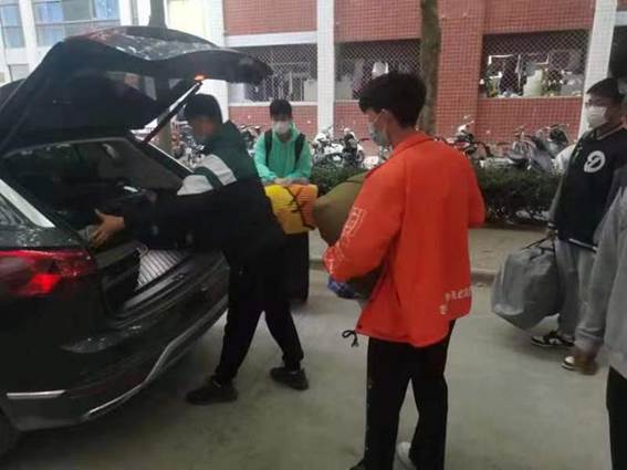 说明: https://nimg.ws.126.net/?url=http%3A%2F%2Fdingyue.ws.126.net%2F2022%2F0521%2F1e53c133j00rc7kto00czc000m800gom.jpg&thumbnail=690x10000&quality=75&type=jpg