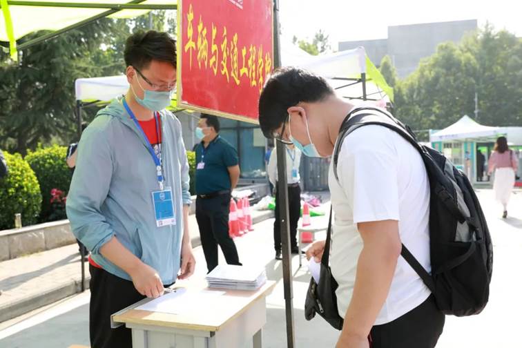 说明: https://mmbiz.qpic.cn/mmbiz_jpg/9MP1KQ8vr2lYMMMFicb17893Qa6ibqKrrnIBtLiaJROtibOaQG5TssSM5YEqicfjr2w3OMb6lbKeTzcQdcgTLEC5e7w/640?wx_fmt=jpeg&wxfrom=5&wx_lazy=1&wx_co=1