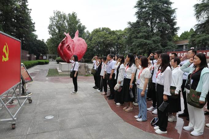 说明: 图片