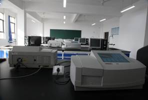 分子光谱分析实验室.JPG 分子光谱分析实验室.JPG