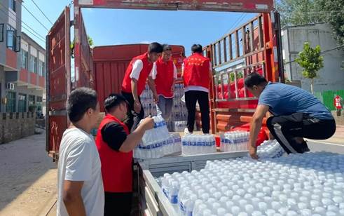说明: 这就是厅长点名的河南教育铁军“志愿红”