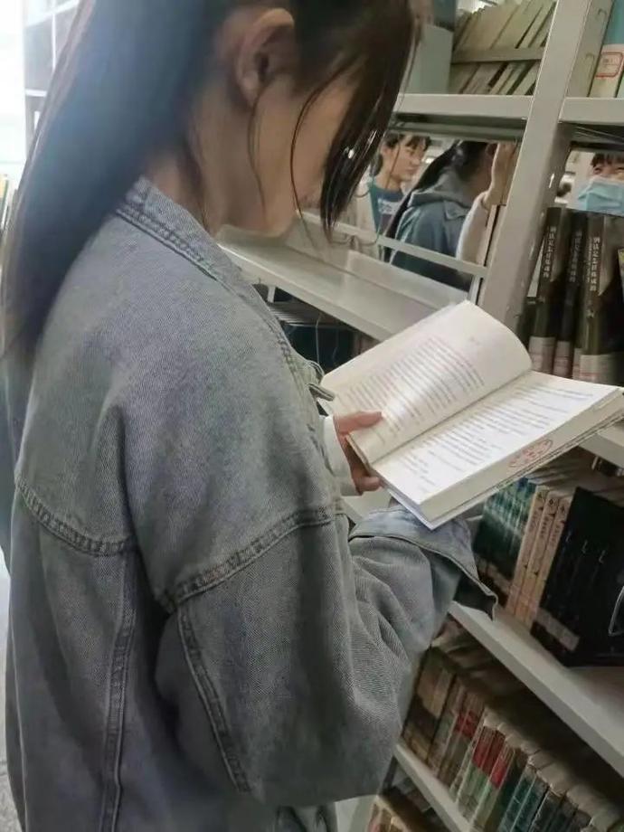 说明: https://nimg.ws.126.net/?url=http%3A%2F%2Fdingyue.ws.126.net%2F2022%2F0307%2F42e406c9j00r8cobg002cc000k000qom.jpg&thumbnail=690x10000&quality=75&type=jpg