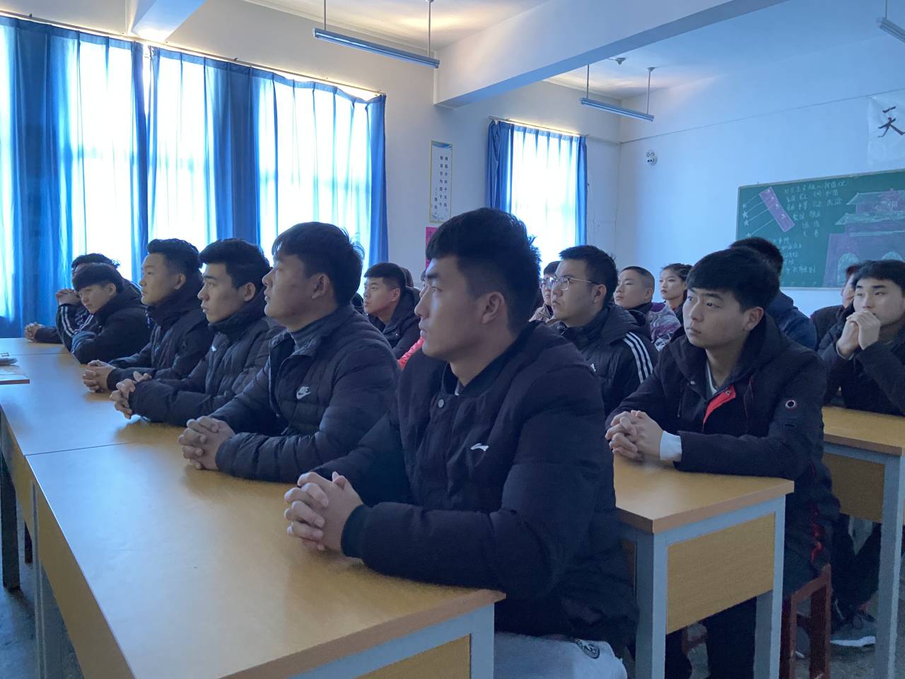 QQ图片20191226221839.jpg