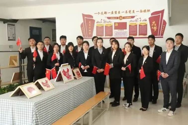 说明: 图片 说明: 图片