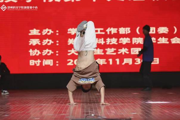 说明: https://nimg.ws.126.net/?url=http%3A%2F%2Fdingyue.ws.126.net%2F2021%2F1203%2F75cd2aa7j00r3irrm001wc000u000k0m.jpg&thumbnail=690x10000&quality=75&type=jpg