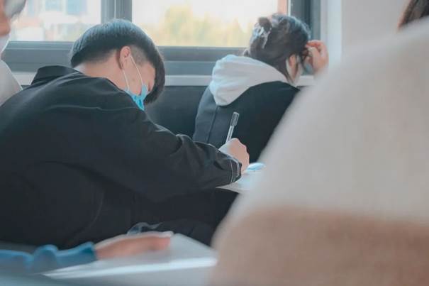 说明: 图片