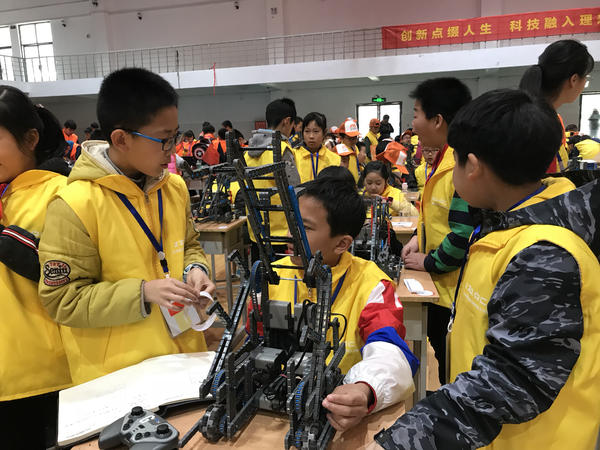 说明: http://content.henandaily.cn/uploadfile/2019/0331/20190331043746614.jpg