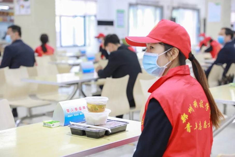 说明: https://mmbiz.qpic.cn/mmbiz_jpg/9MP1KQ8vr2mfj3eHtUibrZibfRW4ibX1ibuHxwLJwHoAf47afHuJLH7SnNYVURR3I9Z0vf9pg4hmibic3CeT8u3gRhNg/640?wx_fmt=jpeg&wxfrom=5&wx_lazy=1&wx_co=1