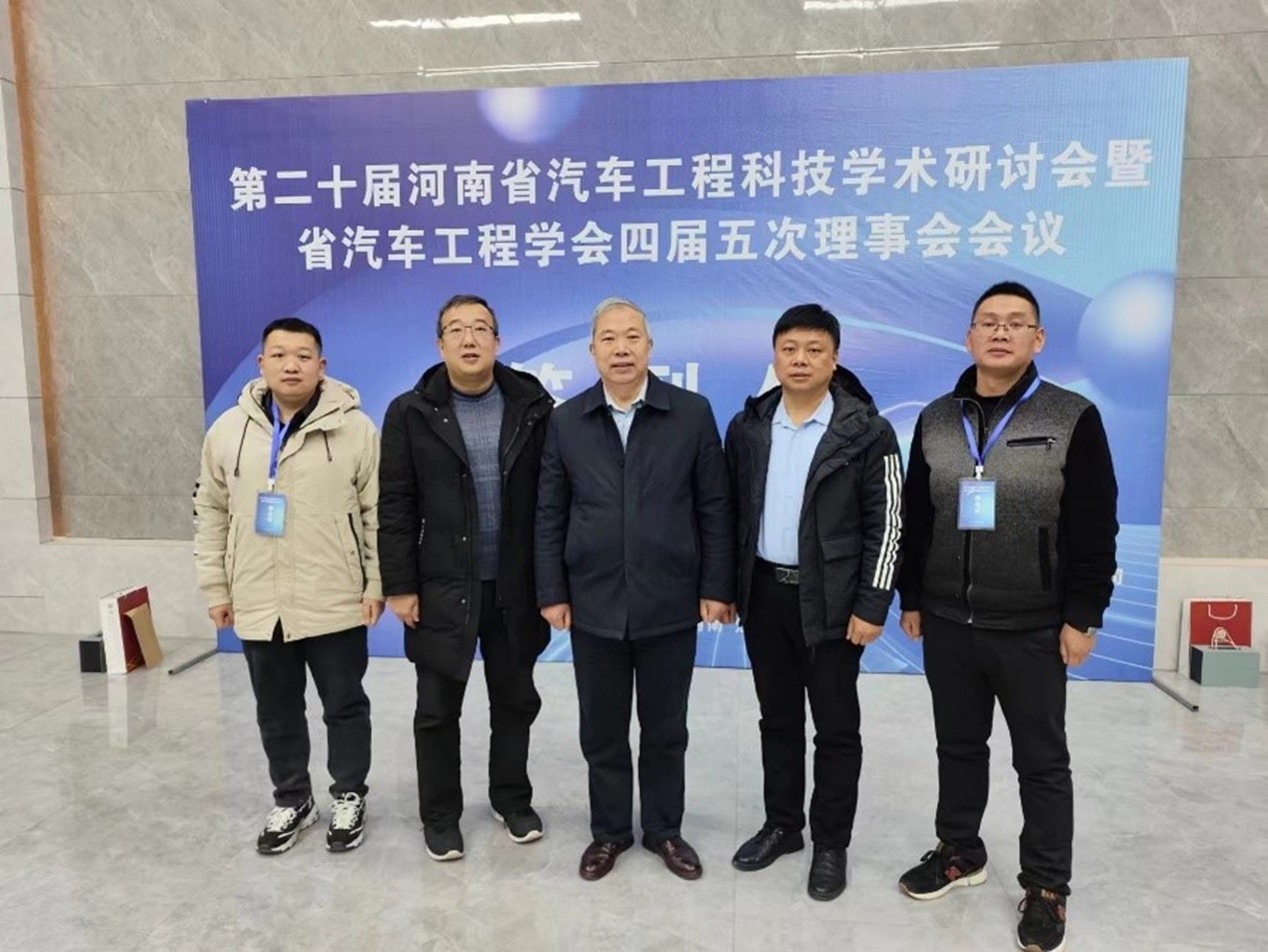 图片3.jpg 图片3.jpg