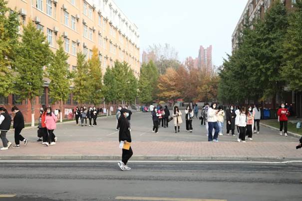 说明: 图片