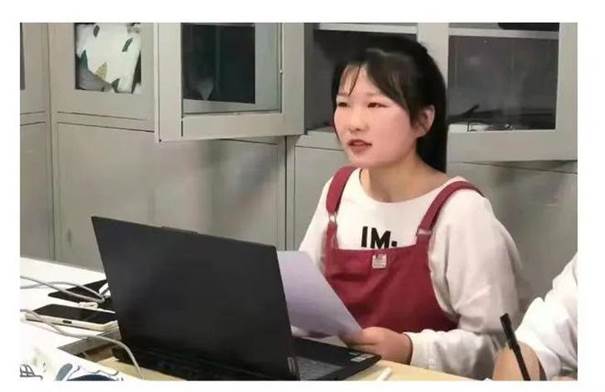 说明: 郑州科技学院青年通讯社荣获“河南省文明社团”荣誉称号