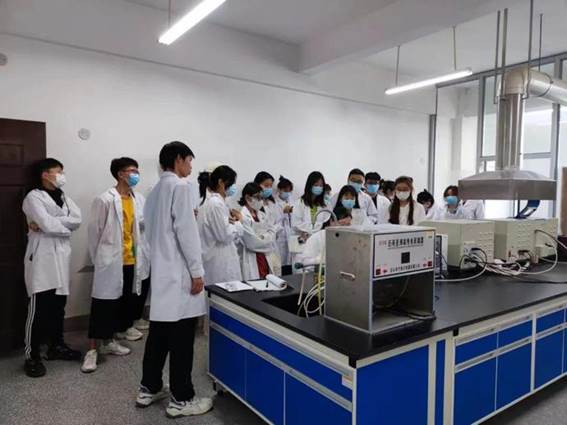 说明: https://nimg.ws.126.net/?url=http%3A%2F%2Fdingyue.ws.126.net%2F2022%2F0506%2F1a2b30c7j00rbfyi3002nc000u000mgm.jpg&thumbnail=690x10000&quality=75&type=jpg