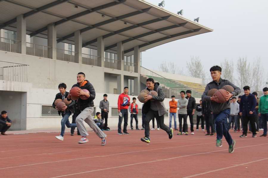 活动照 057.jpg 活动照 057.jpg