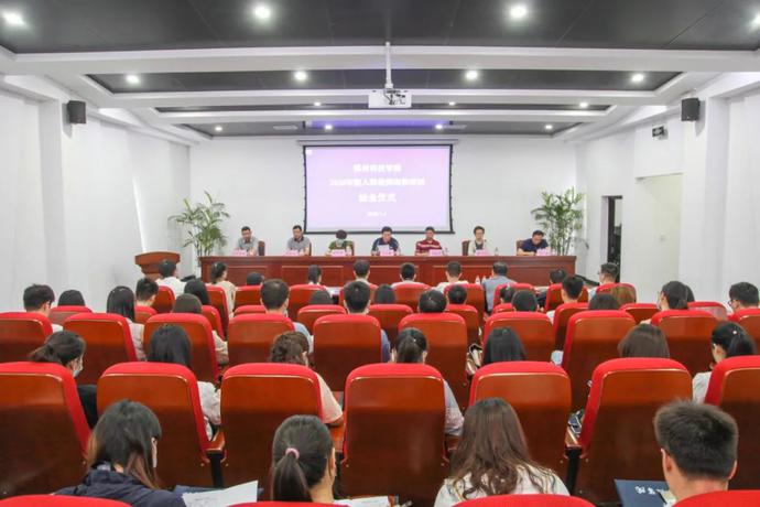 说明: https://nimg.ws.126.net/?url=http%3A%2F%2Fdingyue.ws.126.net%2F2020%2F0904%2Fb50b1564j00qg50pf002hc000u000k0m.jpg&thumbnail=690x2147483647&quality=75&type=jpg