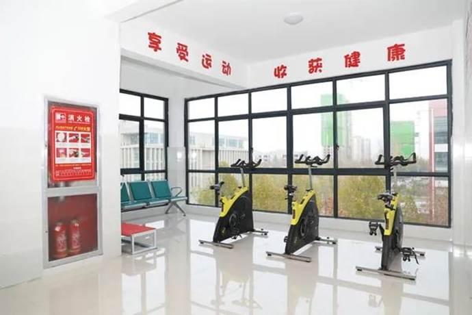 说明: https://mmbiz.qpic.cn/mmbiz_jpg/9MP1KQ8vr2kJgXSWtcYcLCJjibWIavLHZzZQdWqLvmPWTxqQjvibSTAsNhcVp22oMzJTJLTKXsGeYoGNWbBSrI4Q/640?wx_fmt=jpeg&wxfrom=5&wx_lazy=1&wx_co=1