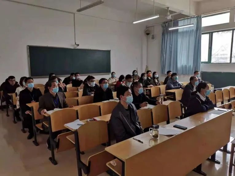 说明: 图片 说明: 图片