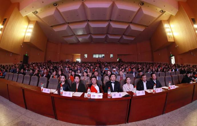 说明: https://nimg.ws.126.net/?url=http%3A%2F%2Fdingyue.ws.126.net%2FBpzFs%3D2l1ZtoYXRtszqovMmHHCLvAD8D53bYvkSSqGHmx1571889211932compressflag.jpg&thumbnail=690x2147483647&quality=75&type=jpg