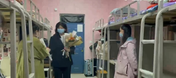 说明: https://media2.hntv.tv/data_01/158/1/2021/11/08/62106b4af629877db6699cbbc0ee8d61.jpg