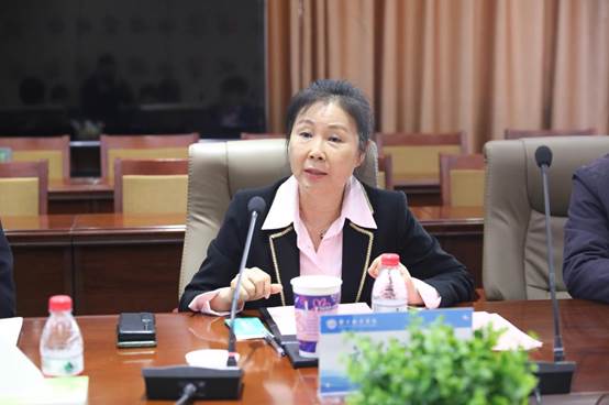 说明: https://www.zit.edu.cn/__local/E/F3/29/04A9292182C942E938105B2C124_7E1EEDC8_104B5.jpg