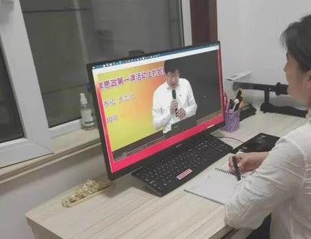 说明: https://nimg.ws.126.net/?url=http%3A%2F%2Fdingyue.ws.126.net%2F2021%2F0903%2F9cbdcd56j00qyu2ld001ac000mr00him.jpg&thumbnail=690x10000&quality=75&type=jpg