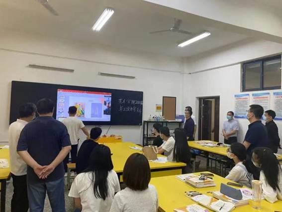 说明: https://nimg.ws.126.net/?url=http%3A%2F%2Fdingyue.ws.126.net%2F2022%2F0507%2F8bfe0a56j00rbhnic002ic000u000mim.jpg&thumbnail=690x10000&quality=75&type=jpg