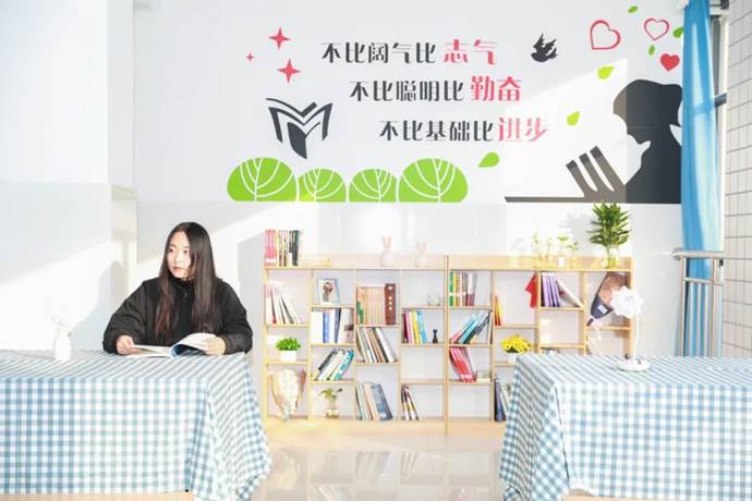 说明: https://mmbiz.qpic.cn/mmbiz_jpg/9MP1KQ8vr2kSYznMstroTvzd8uFf8gRJsDaz2uUHmRgjZboayYiagCLVa78iax9SAt5xicXCJ30ubKDsAldNbflew/640?wx_fmt=jpeg&wxfrom=5&wx_lazy=1&wx_co=1