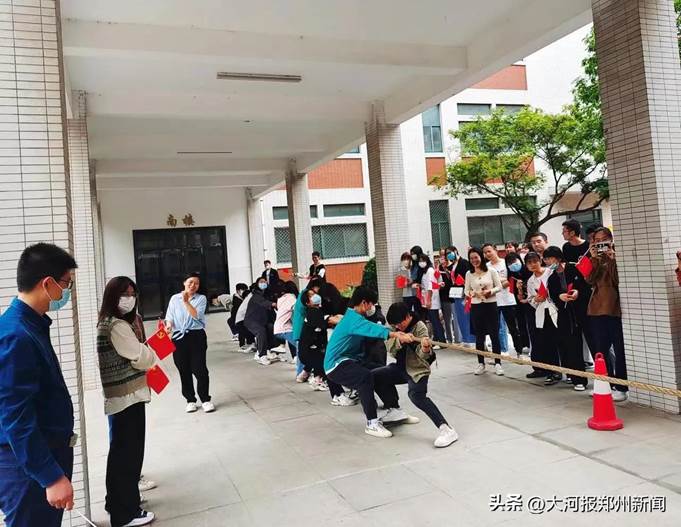 说明: https://p3-sign.toutiaoimg.com/tos-cn-i-qvj2lq49k0/129035a200d44e248d4cac4d209be026~noop.image?_iz=58558&from=article.pc_detail&x-expires=1665799481&x-signature=vsnYbwFNOqmGbAnOAVo7jYxvOvo%3D