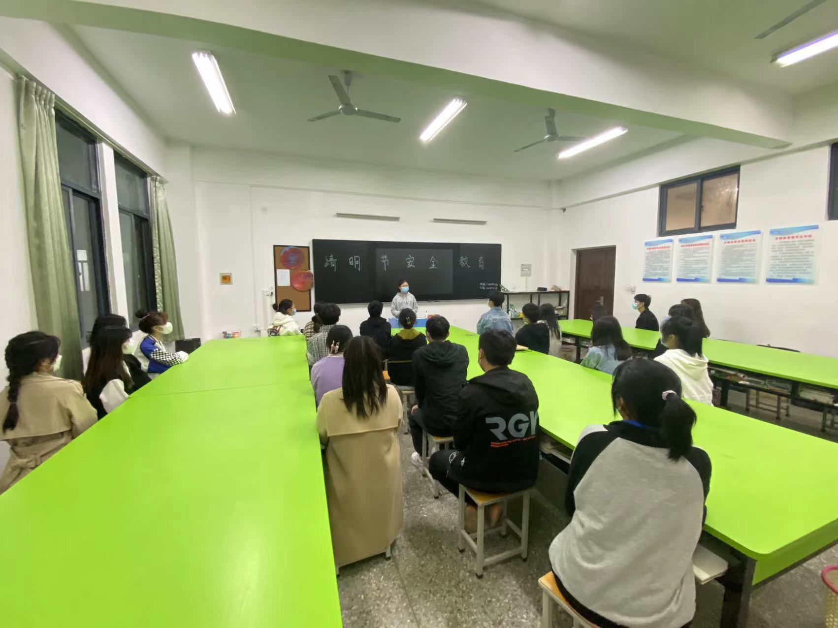 微信图片_20220404210127.jpg 微信图片_20220404210127.jpg