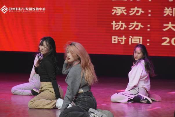 说明: https://nimg.ws.126.net/?url=http%3A%2F%2Fdingyue.ws.126.net%2F2021%2F1203%2Fd0affa40j00r3irrp00vyc004mo0334m.jpg&thumbnail=690x10000&quality=75&type=jpg
