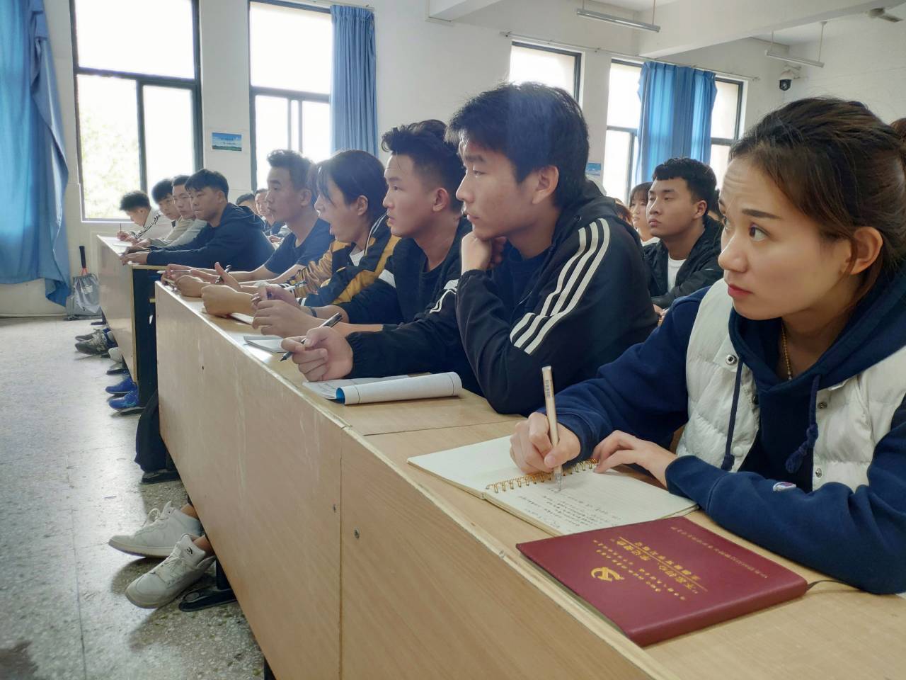 QQ图片20191021224259.jpg QQ图片20191021224259.jpg