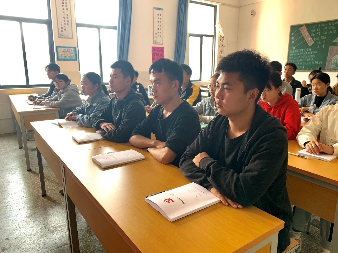 微信图片_20201104231357.jpg 微信图片_20201104231357.jpg