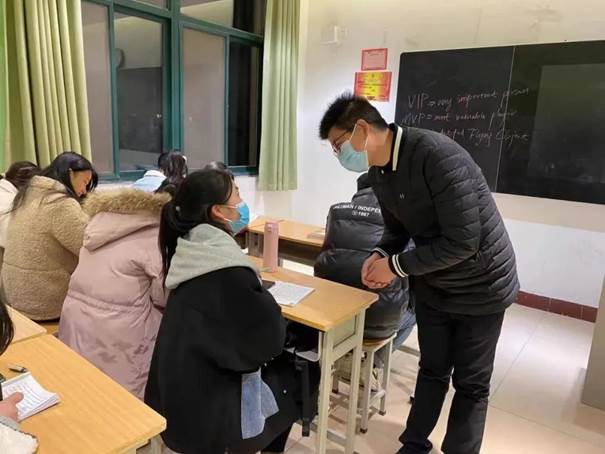 说明: 图片