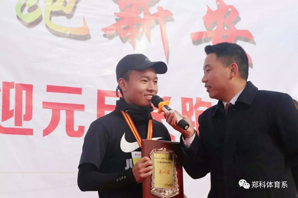 B27A434FE5F391E026E950795E972D28.jpg
